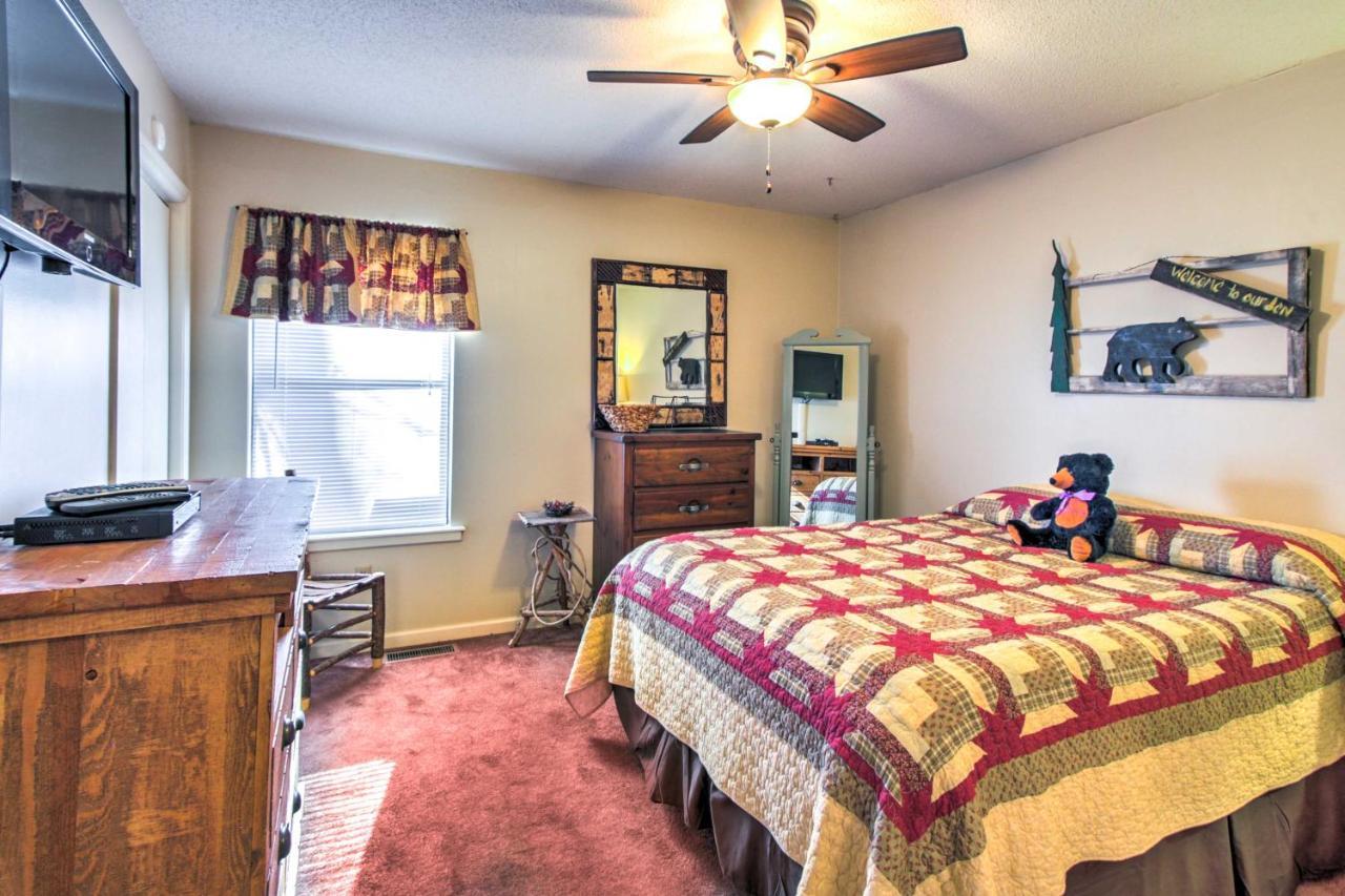 Villa Tree Top Dream Cabin With Hot Tub In Gatlinburg! Extérieur photo